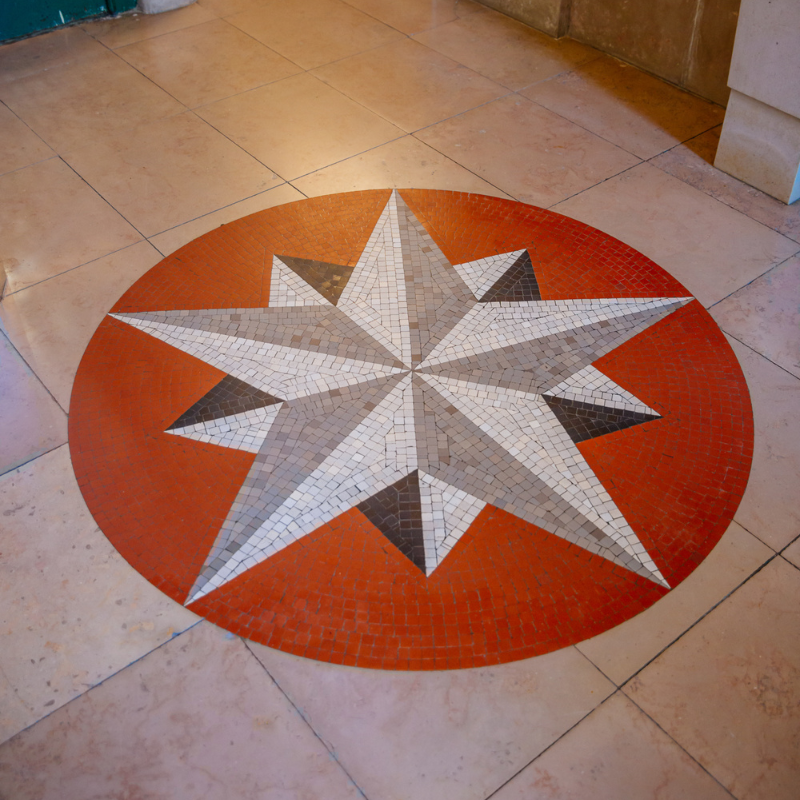 Détail du sol en mosaïque de la Galerie Basse du Phare du Cap Ferret.